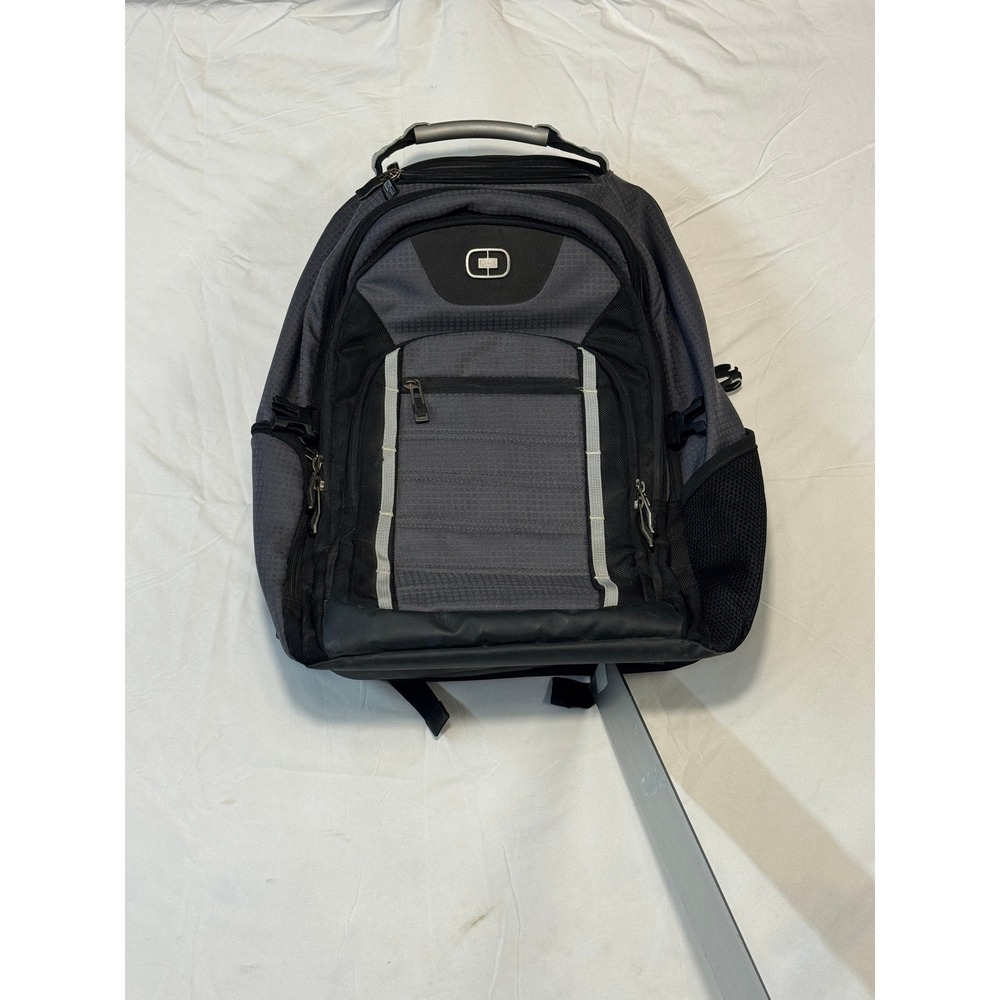 OGIO Prospect Backpack Gray Black Laptop Travel Bag Airflow Back Panel 1104794